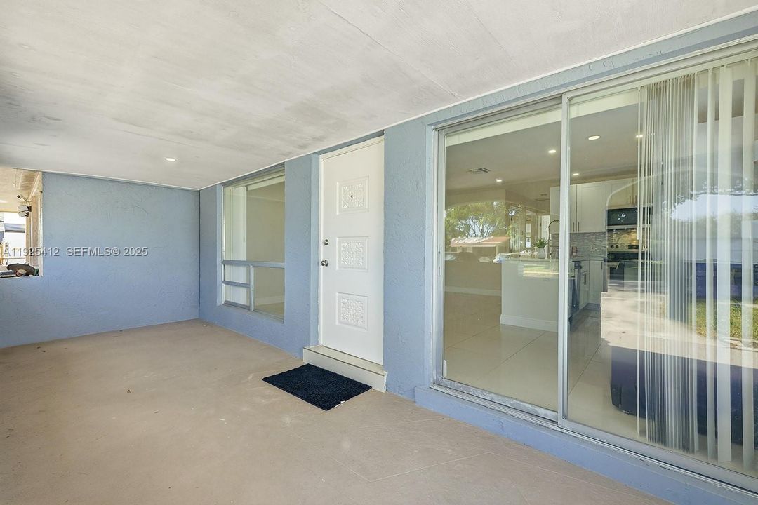 En Renta: $2,400 (2 camas, 2 baños, 792 Pies cuadrados)