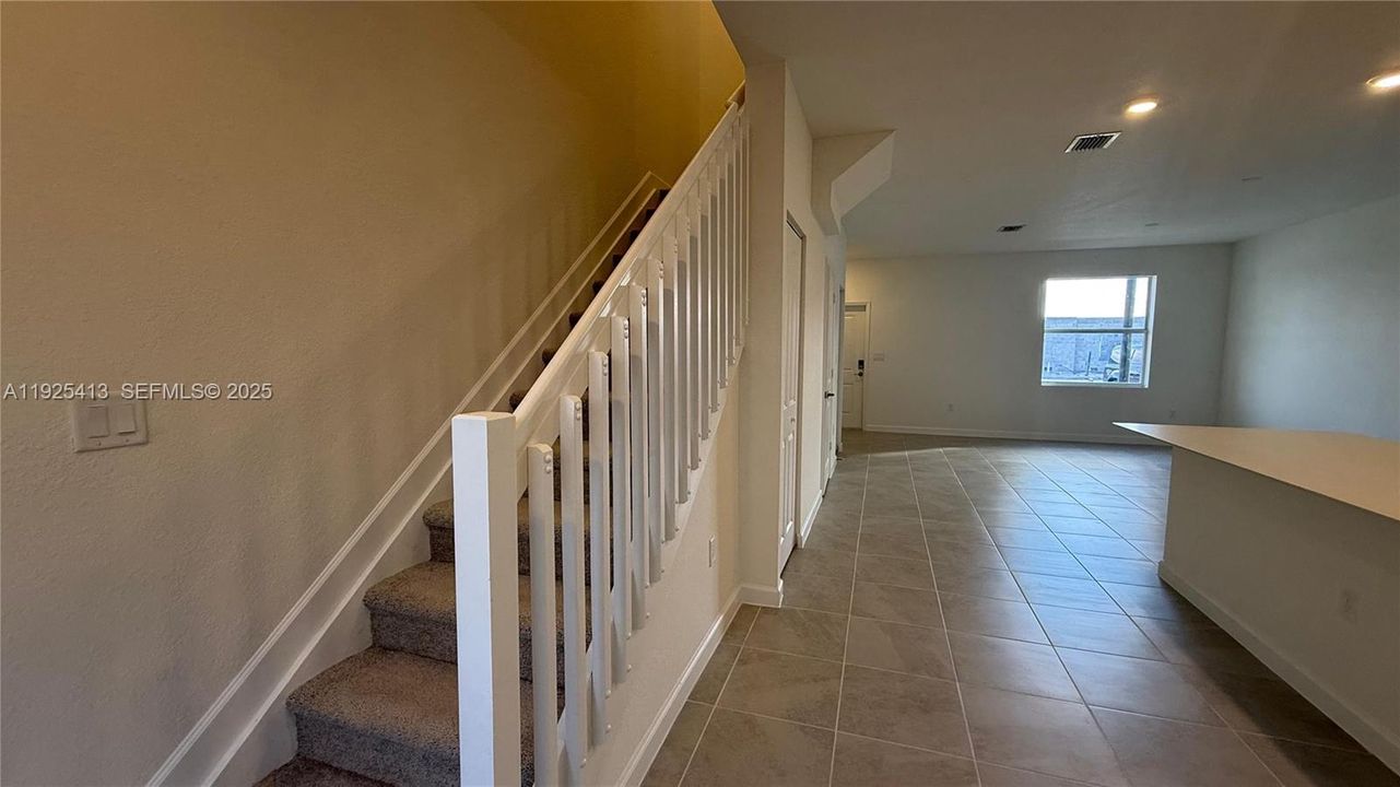 出租: $2,300 (3 贝兹, 2 浴室, 0 平方英尺)