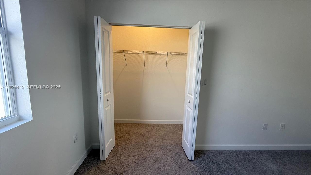 出租: $2,300 (3 贝兹, 2 浴室, 0 平方英尺)