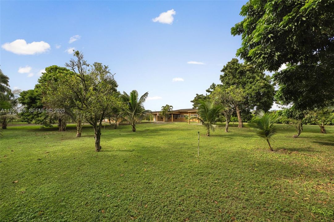 For Sale: $1,700,000 (4 beds, 4 baths, 4238 Square Feet)