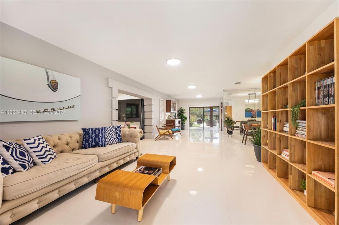 For Sale: $1,700,000 (4 beds, 4 baths, 4238 Square Feet)