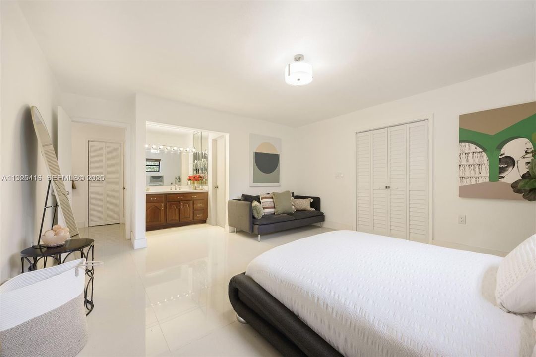 For Sale: $1,700,000 (4 beds, 4 baths, 4238 Square Feet)