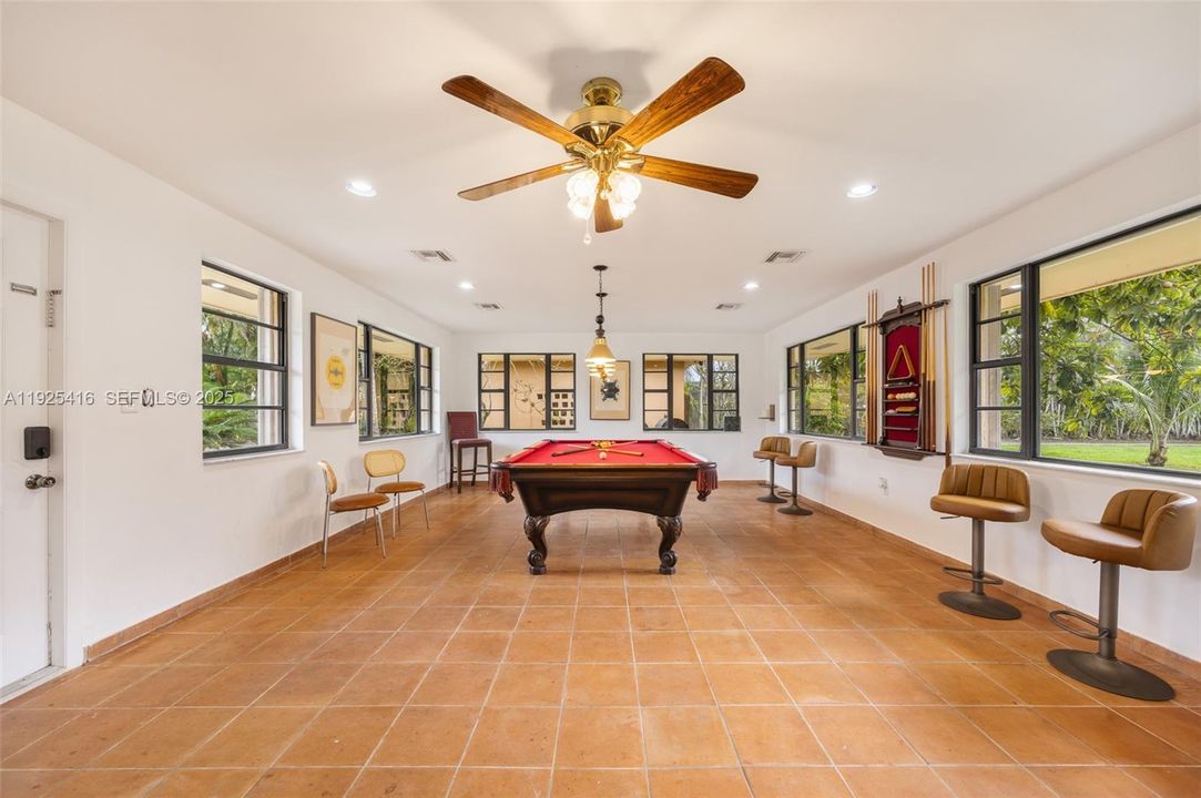 For Sale: $1,700,000 (4 beds, 4 baths, 4238 Square Feet)