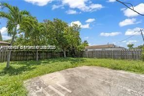 For Rent: $2,500 (2 beds, 1 baths, 2129 Square Feet)