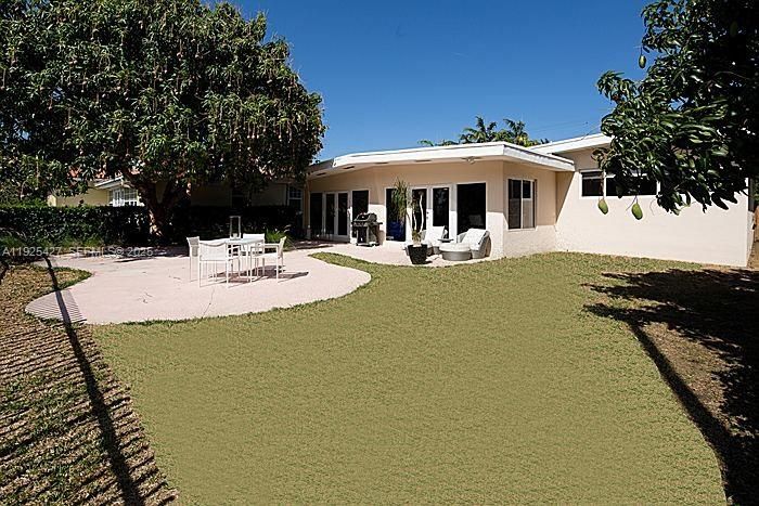 For Rent: $10,000 (4 beds, 3 baths, 2252 Square Feet)