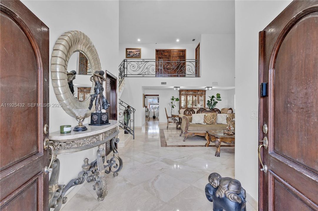 For Sale: $1,400,000 (4 beds, 4 baths, 3892 Square Feet)