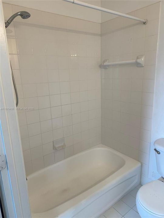 For Sale: $370,000 (2 beds, 2 baths, 1280 Square Feet)