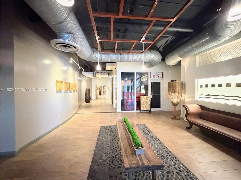 出租: $3,300 (2 贝兹, 2 浴室, 1009 平方英尺)