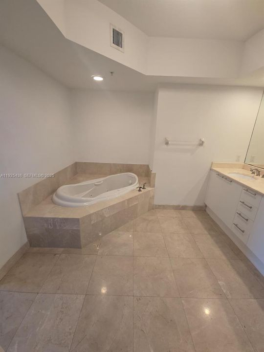 En Renta: $3,500 (3 camas, 3 baños, 1886 Pies cuadrados)