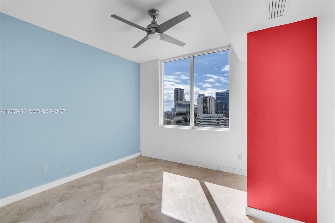 For Sale: $510,000 (2 beds, 2 baths, 1072 Square Feet)