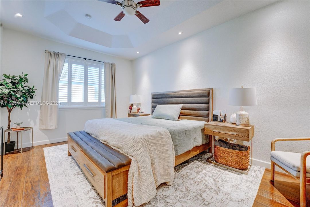 For Sale: $545,000 (3 beds, 2 baths, 1758 Square Feet)