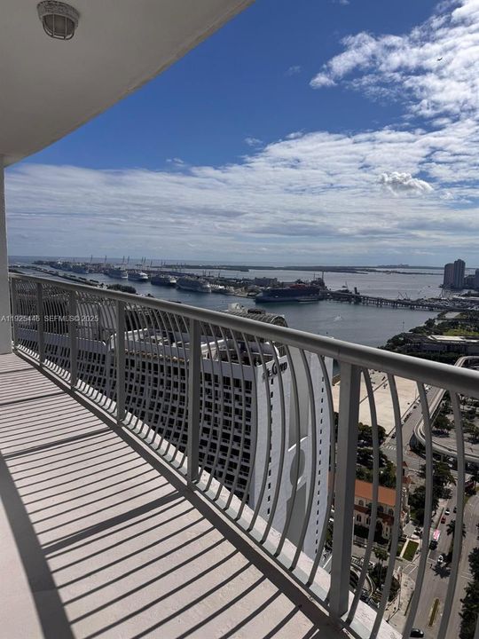 For Rent: $2,950 (1 beds, 1 baths, 0 Square Feet)