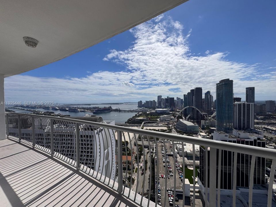 For Rent: $2,950 (1 beds, 1 baths, 0 Square Feet)