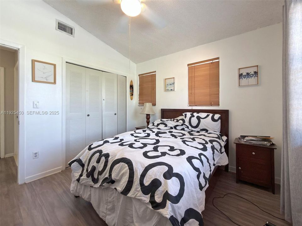 На продажу: $567,000 (3 спален, 2 ванн, 1596 Квадратных фут)