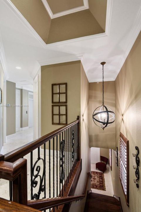 待售: $950,000 (4 贝兹, 2 浴室, 2340 平方英尺)