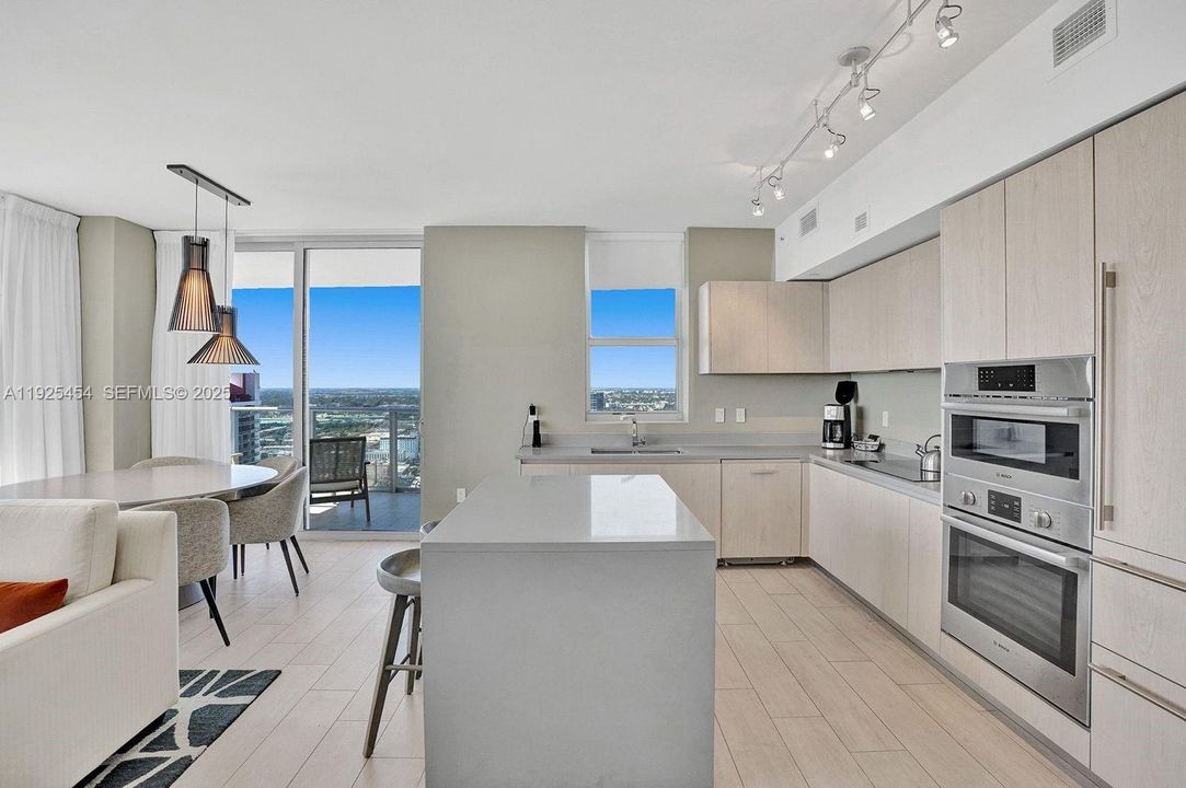 For Rent: $13,500 (3 beds, 2 baths, 1361 Square Feet)