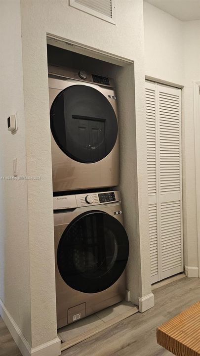 For Rent: $2,900 (3 beds, 2 baths, 1612 Square Feet)