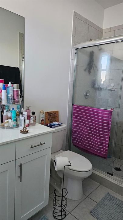 For Rent: $2,900 (3 beds, 2 baths, 1612 Square Feet)