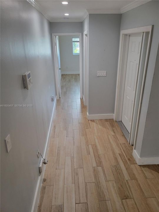 For Rent: $3,475 (3 beds, 3 baths, 1802 Square Feet)