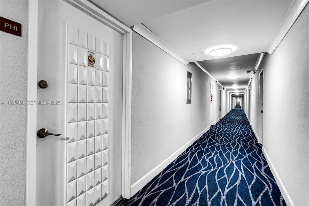 На продажу: $299,000 (1 спален, 1 ванн, 1057 Квадратных фут)