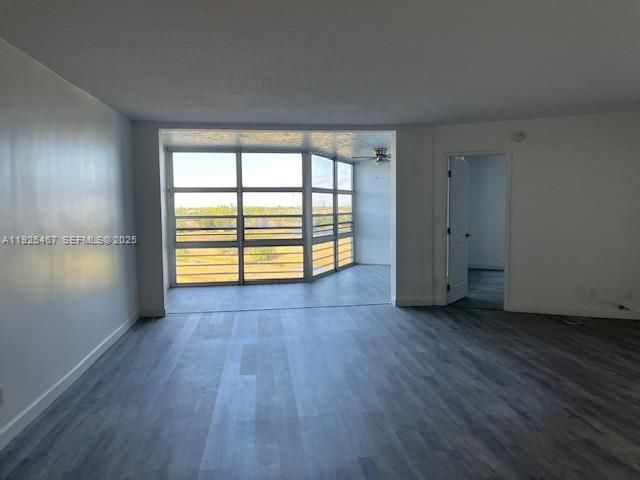 For Rent: $1,650 (1 beds, 1 baths, 1071 Square Feet)