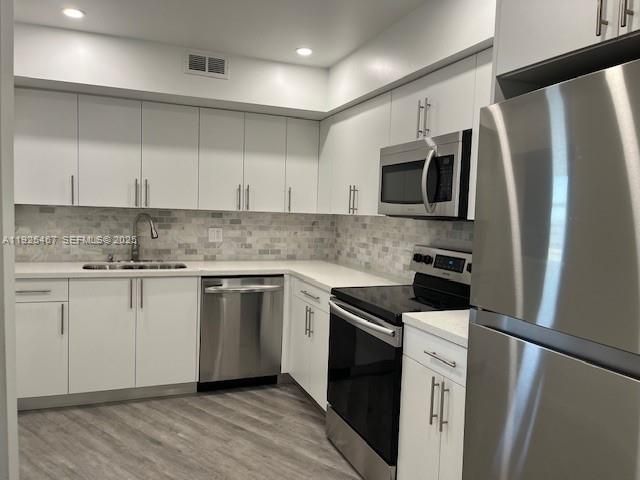 For Rent: $1,650 (1 beds, 1 baths, 1071 Square Feet)