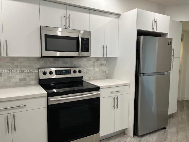 For Rent: $1,650 (1 beds, 1 baths, 1071 Square Feet)