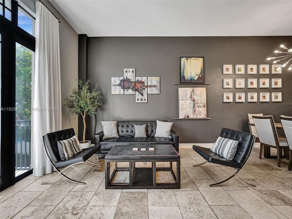 For Rent: $4,900 (3 beds, 3 baths, 2552 Square Feet)