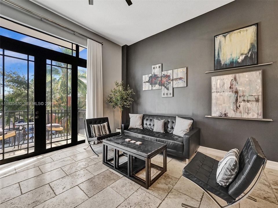 For Rent: $4,900 (3 beds, 3 baths, 2552 Square Feet)