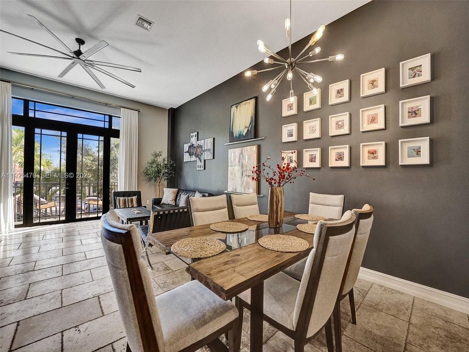 For Rent: $4,900 (3 beds, 3 baths, 2552 Square Feet)