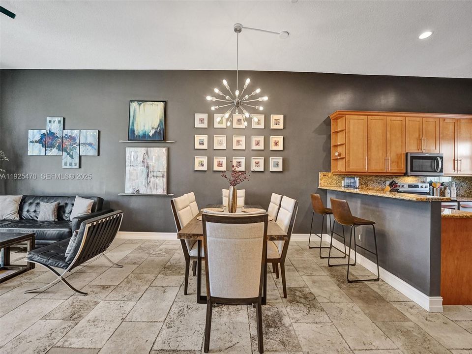 For Rent: $4,900 (3 beds, 3 baths, 2552 Square Feet)