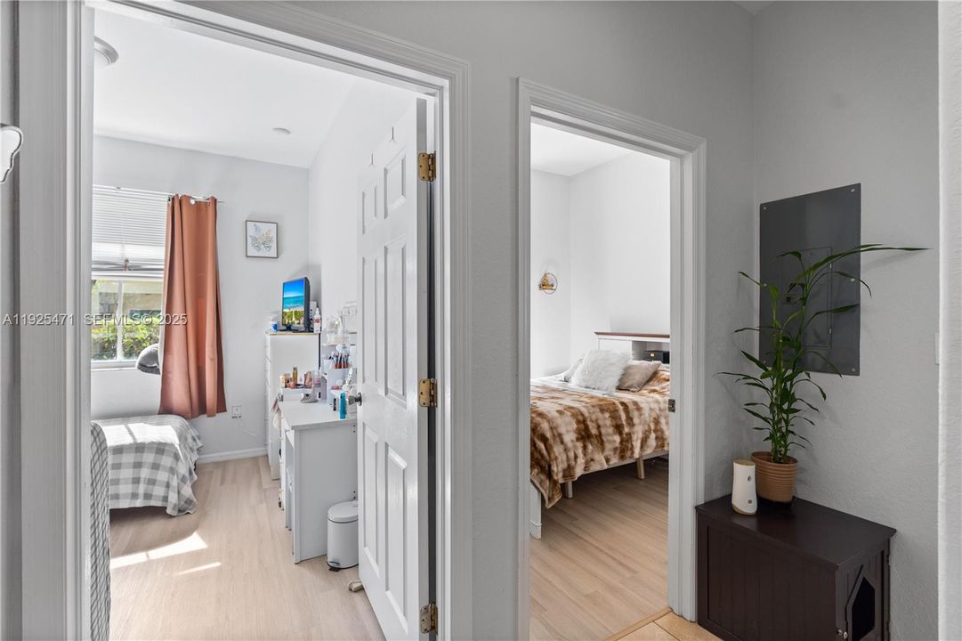 На продажу: $385,000 (3 спален, 2 ванн, 0 Квадратных фут)