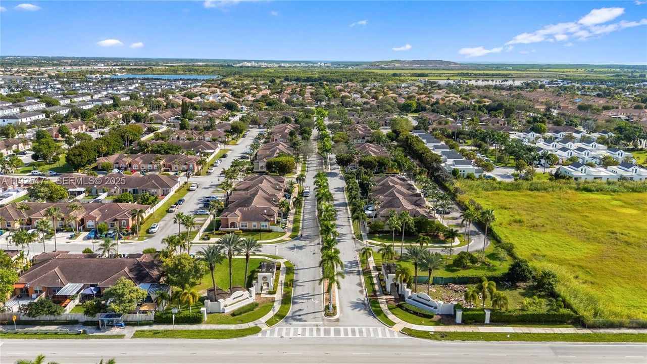 На продажу: $385,000 (3 спален, 2 ванн, 0 Квадратных фут)