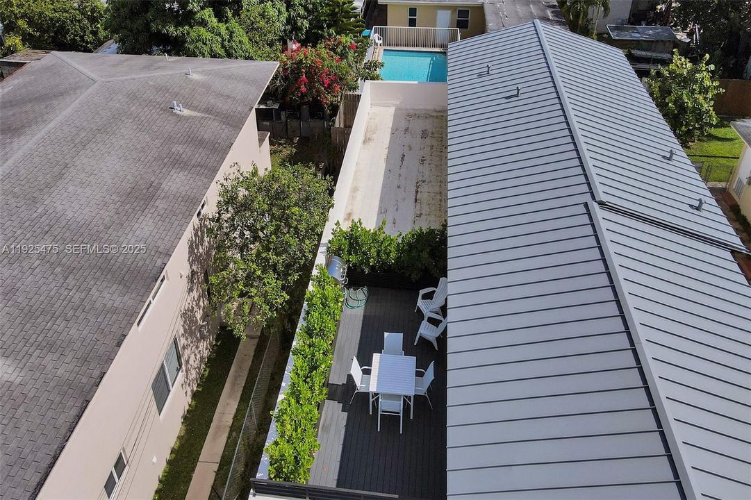 出租: $2,500 (2 贝兹, 1 浴室, 1482 平方英尺)