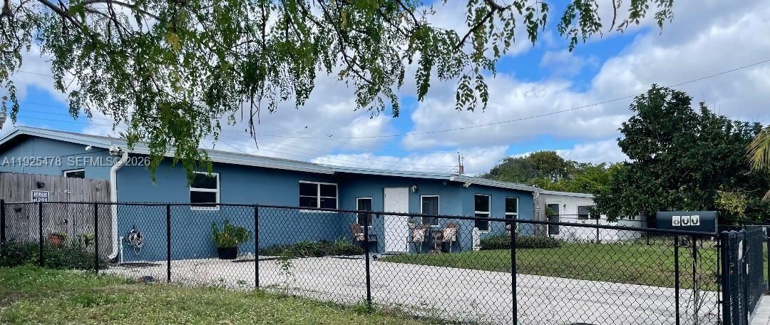 待售: $499,000 (3 贝兹, 2 浴室, 1292 平方英尺)