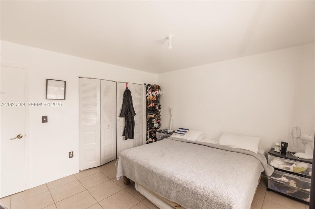 For Rent: $1,950 (3 beds, 2 baths, 0 Square Feet)