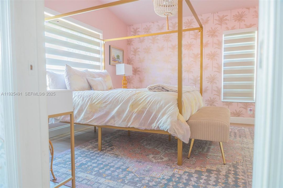 For Sale: $639,900 (3 beds, 2 baths, 1859 Square Feet)