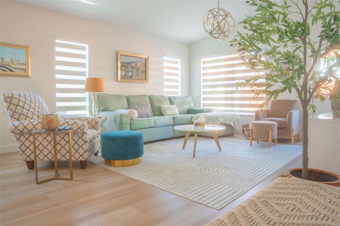 For Sale: $639,900 (3 beds, 2 baths, 1859 Square Feet)