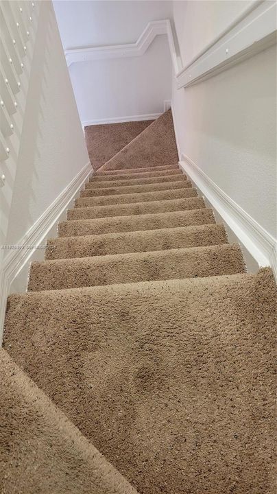 En Venta: $397,000 (3 camas, 2 baños, 1481 Pies cuadrados)