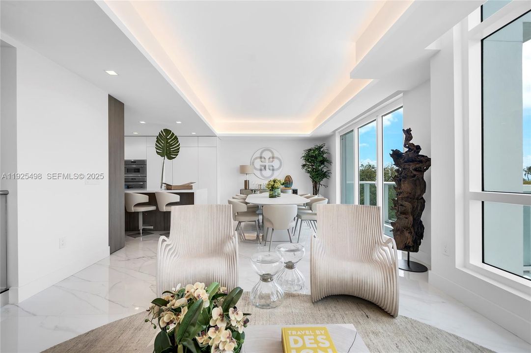 For Sale: $4,900,000 (3 beds, 3 baths, 2202 Square Feet)