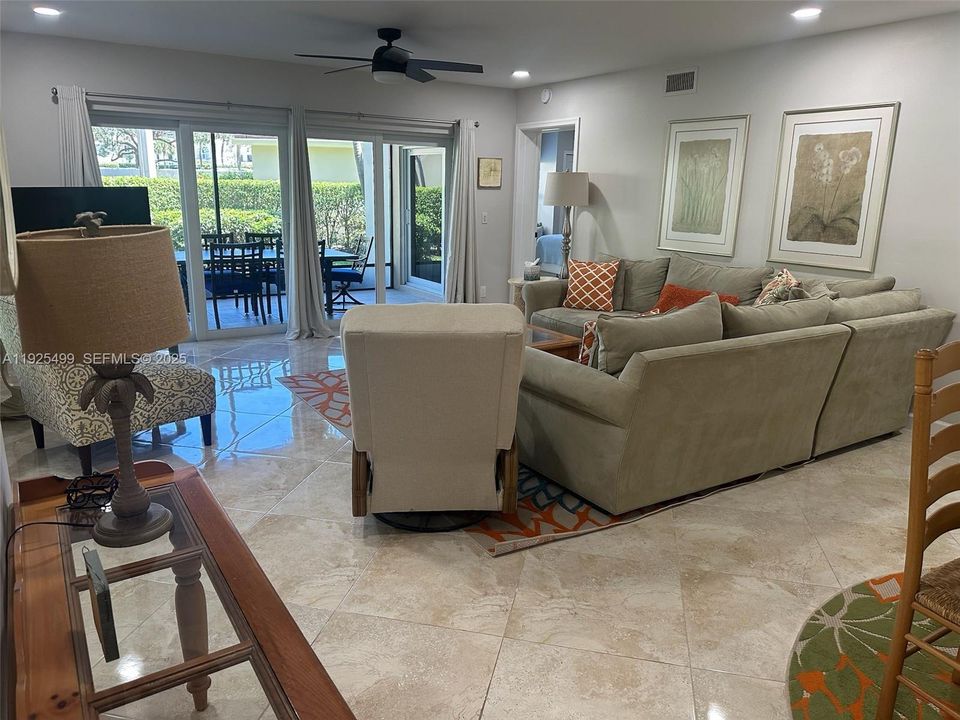 En Renta: $7,500 (3 camas, 2 baños, 1700 Pies cuadrados)