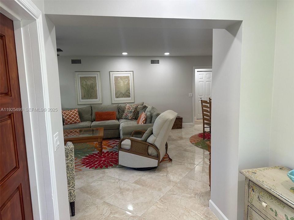 En Renta: $7,500 (3 camas, 2 baños, 1700 Pies cuadrados)