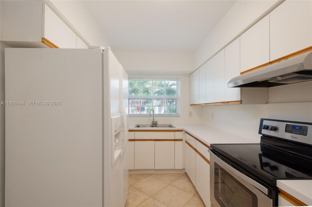 En Venta: $465,000 (2 camas, 2 baños, 1504 Pies cuadrados)