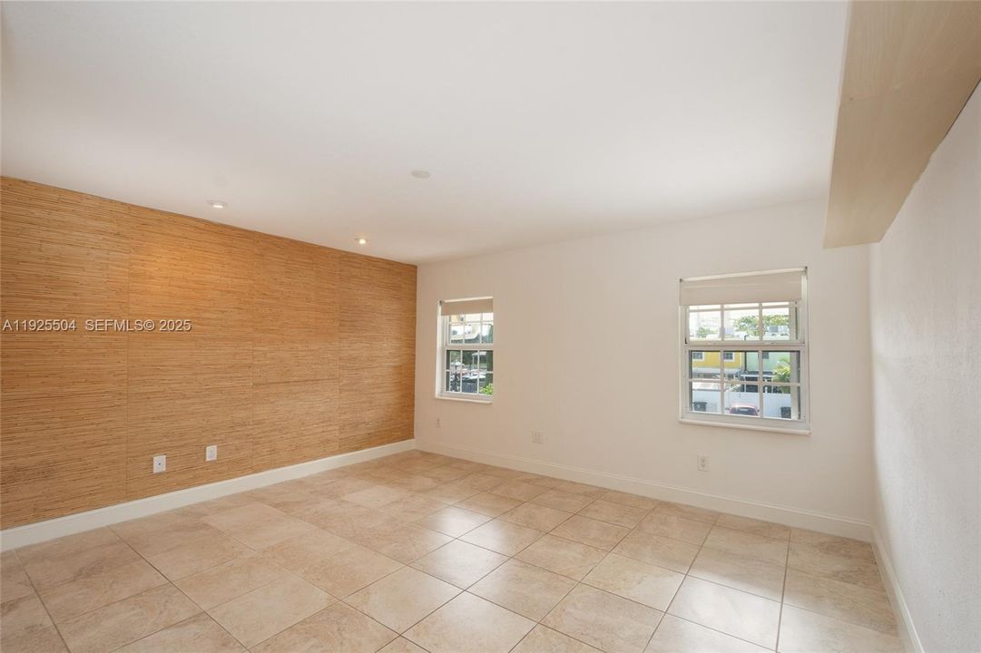 En Venta: $465,000 (2 camas, 2 baños, 1504 Pies cuadrados)