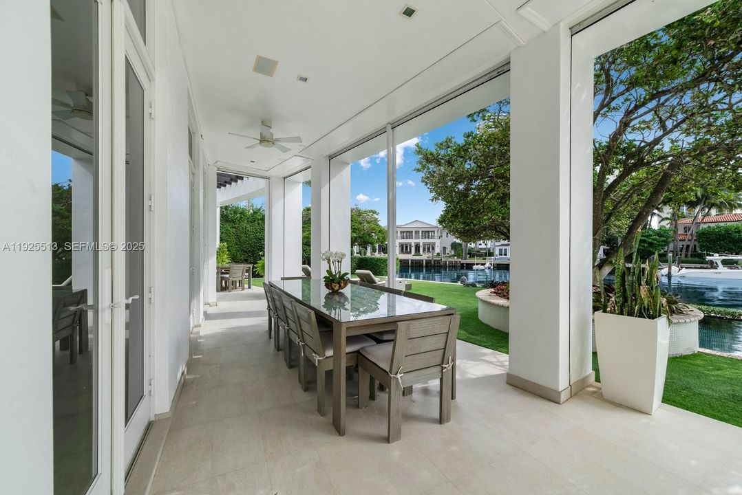 En Venta: $18,900,000 (6 camas, 8 baños, 7752 Pies cuadrados)