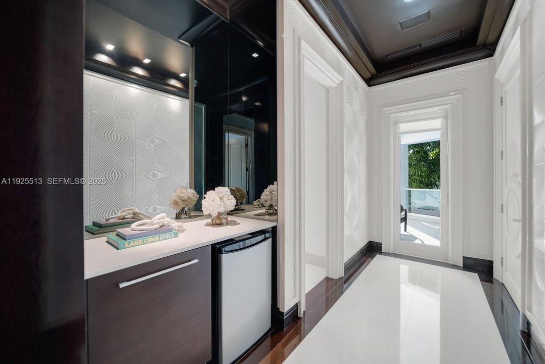 En Venta: $18,900,000 (6 camas, 8 baños, 7752 Pies cuadrados)