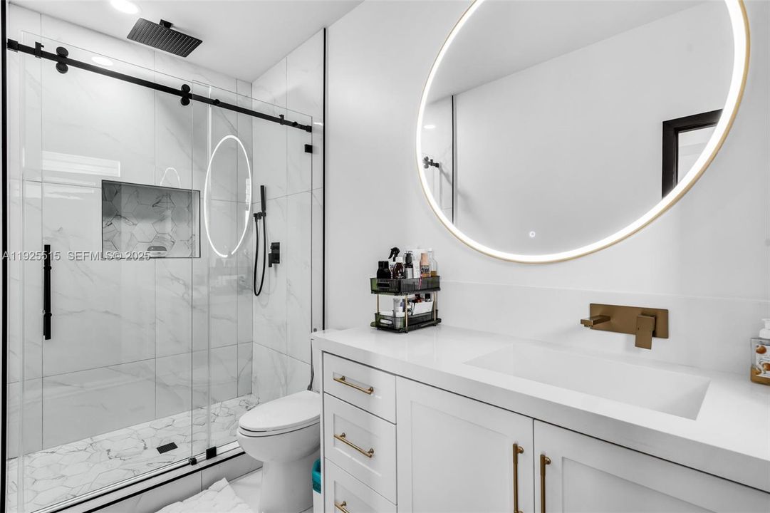 For Sale: $638,000 (3 beds, 2 baths, 1692 Square Feet)