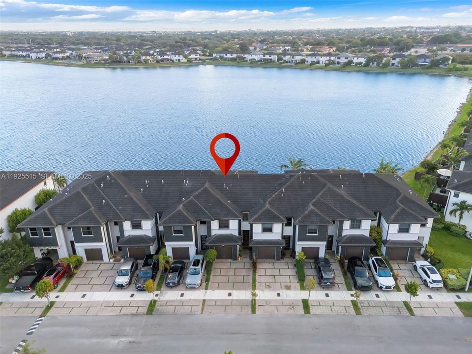 For Sale: $638,000 (3 beds, 2 baths, 1692 Square Feet)