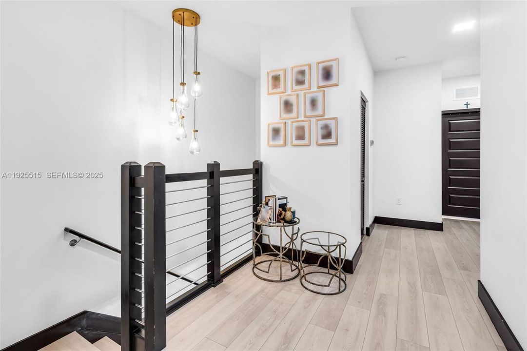 For Sale: $638,000 (3 beds, 2 baths, 1692 Square Feet)