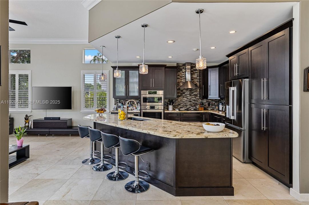 For Sale: $1,399,000 (3 beds, 3 baths, 3096 Square Feet)